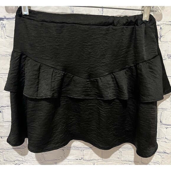 Lelis Dresses & Skirts - Lelis Black Silky 2 Tiered Elastic Waist Mini Skirt Size Small